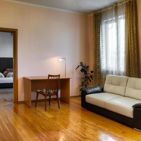 Guest House On Sadovaya Almaty Ruang foto
