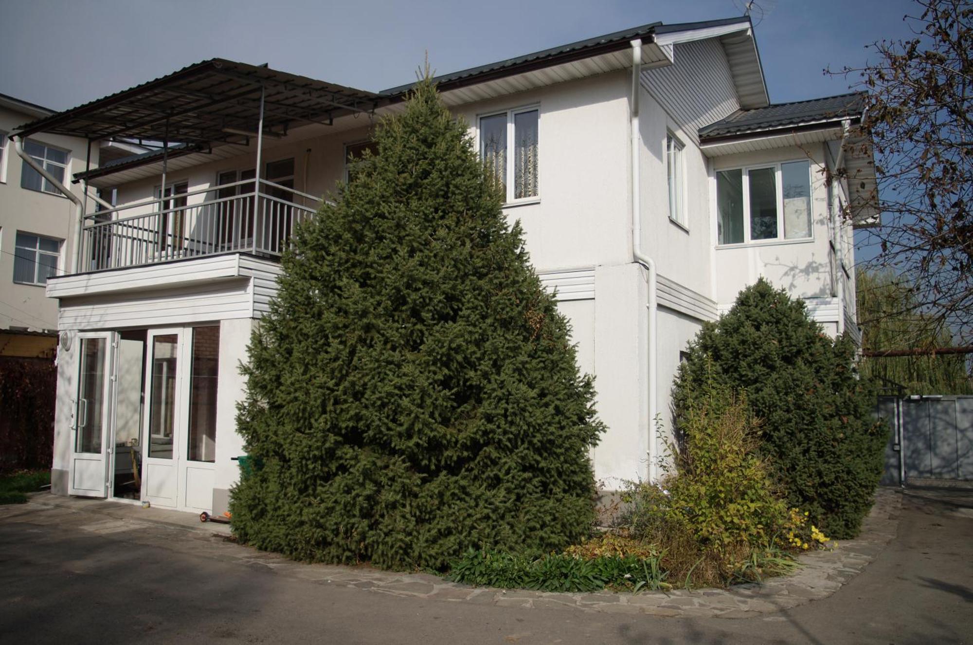 Guest House On Sadovaya Almaty Bagian luar foto